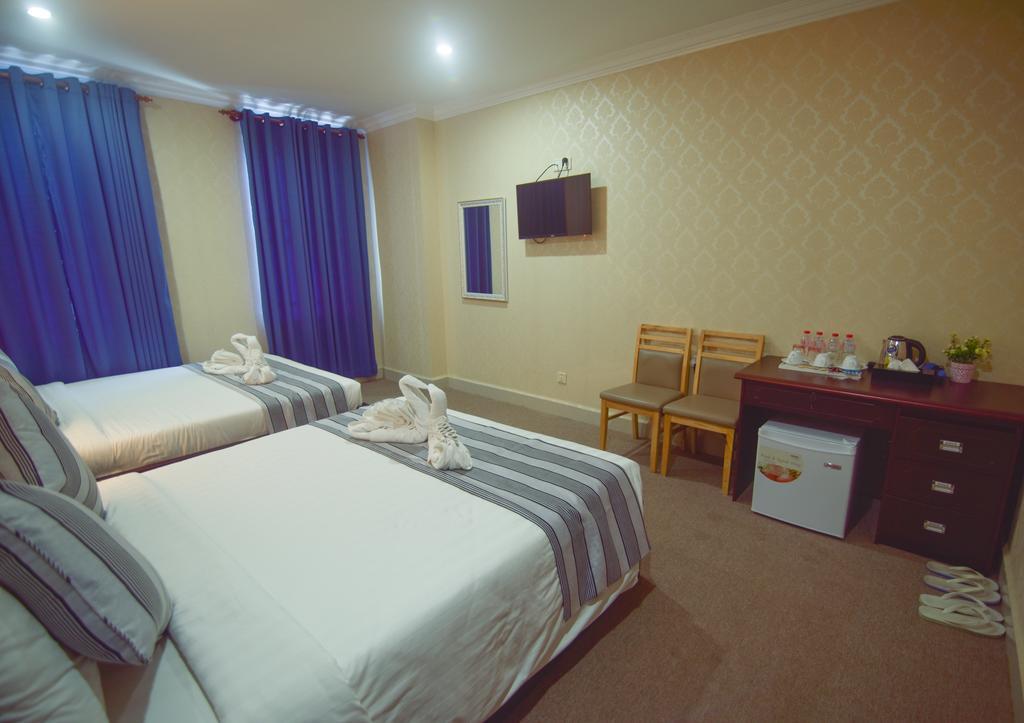 Leaph Sokhak Hotel Phnom Penh Exterior photo