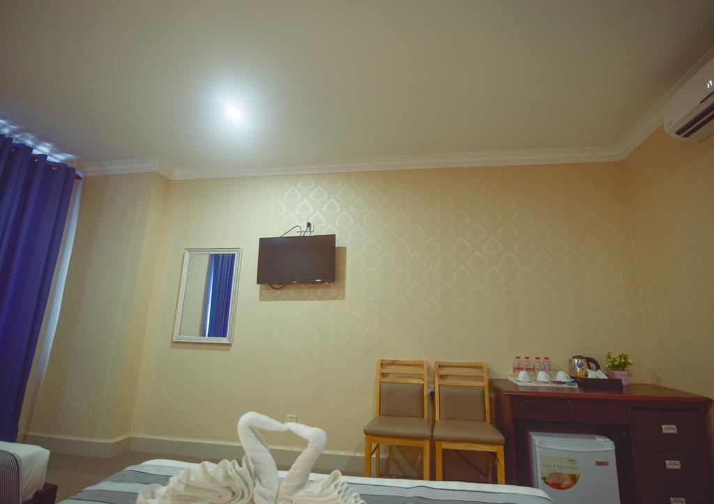 Leaph Sokhak Hotel Phnom Penh Exterior photo