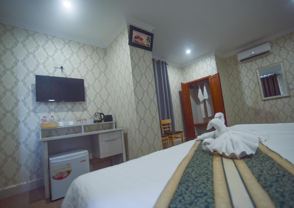 Leaph Sokhak Hotel Phnom Penh Exterior photo