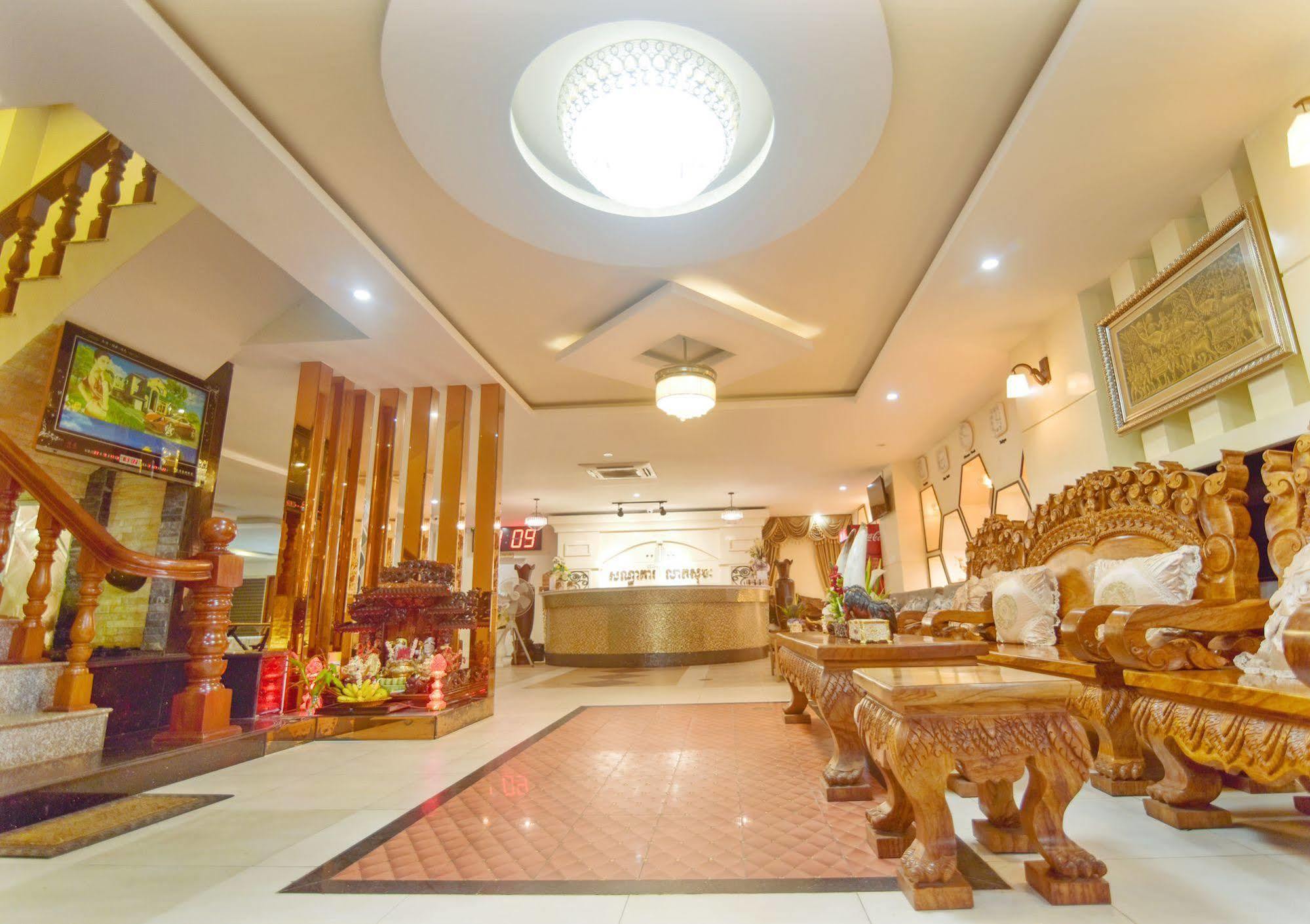 Leaph Sokhak Hotel Phnom Penh Exterior photo